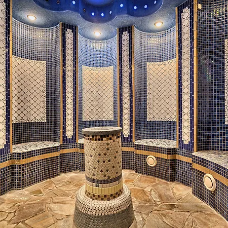 Wellness Hotel Babylon-3